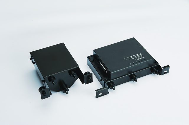 Christie Entero HB 70” SXGA+ front access display cube | 122-017109-XX