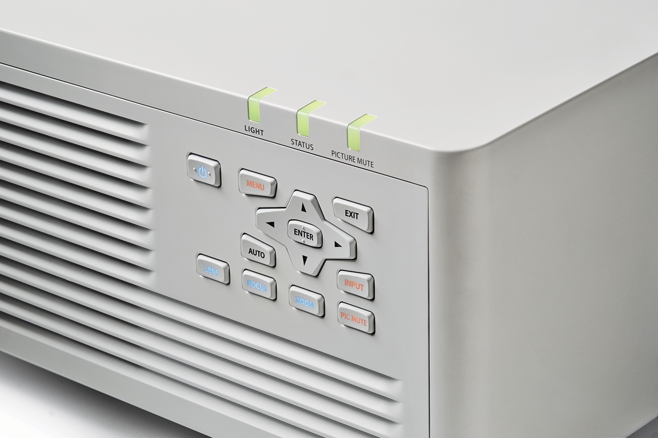 Christie DWU599-GS | 140-036100-XX (Black) | 140-034108-XX (White)