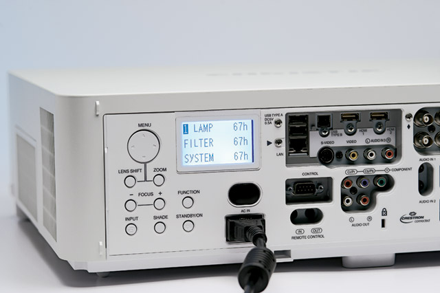 Christie LW401 3LCD projector | 121-012104-XX