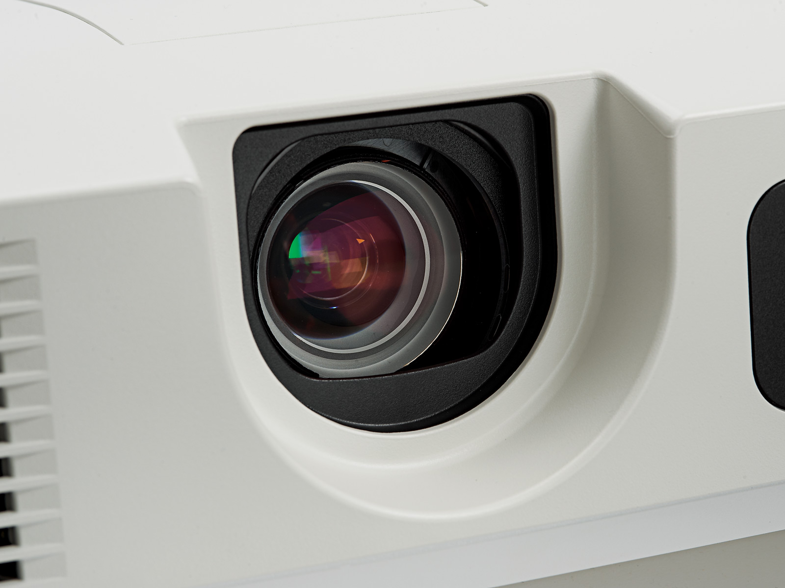 Christie LW41 3LCD projector | 121-010102-XX