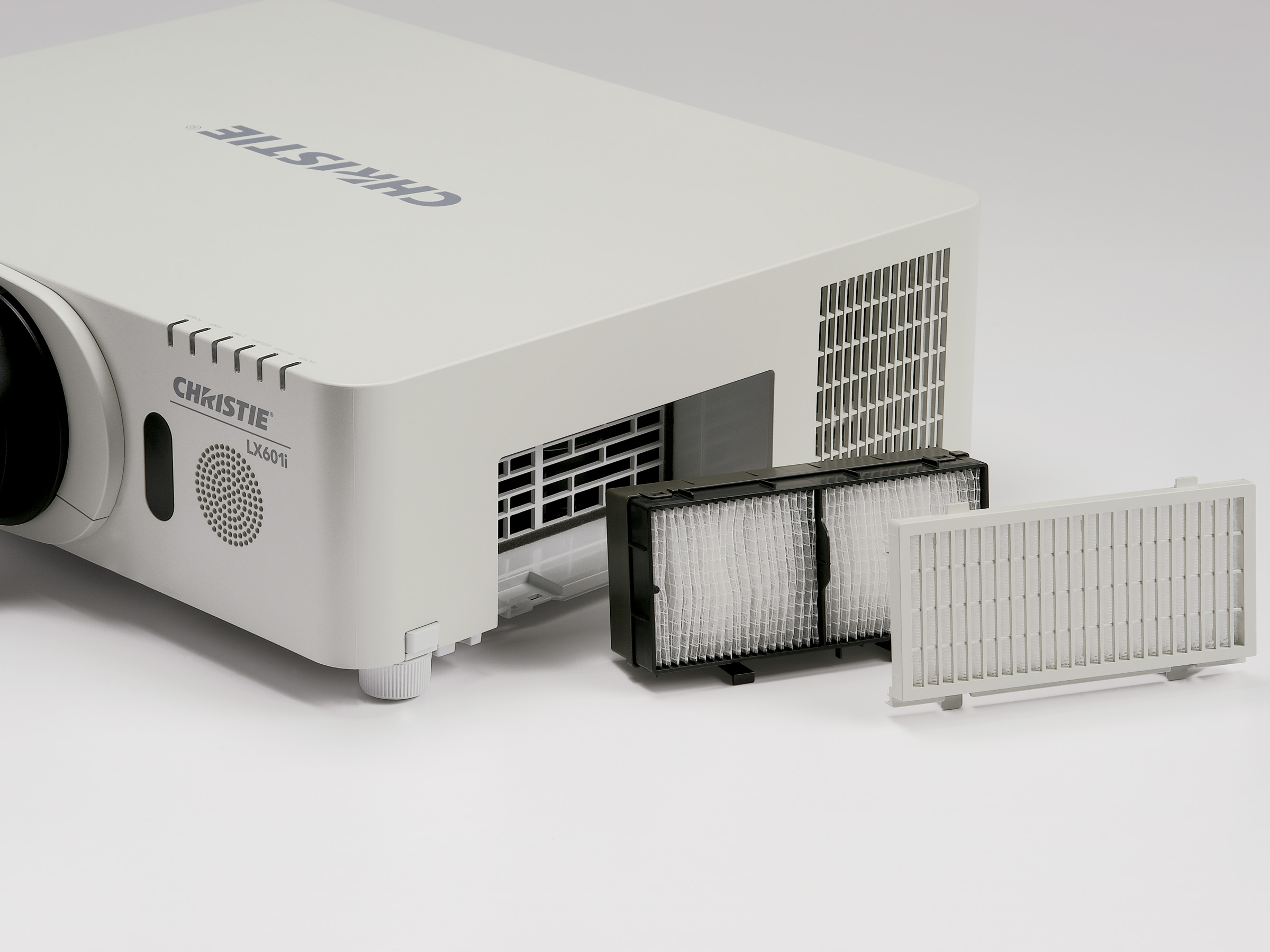 Christie LX601i 3LCD digital projector | 121-017109-XX