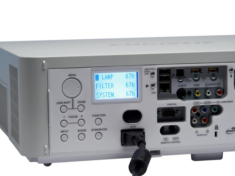 Christie LX601i 3LCD digital projector | 121-017109-XX