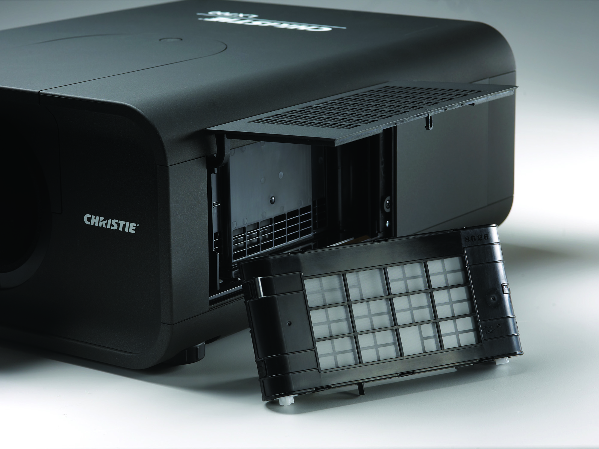 Christie LX700 LCD XGA Digital Projector | 103-020103-XX