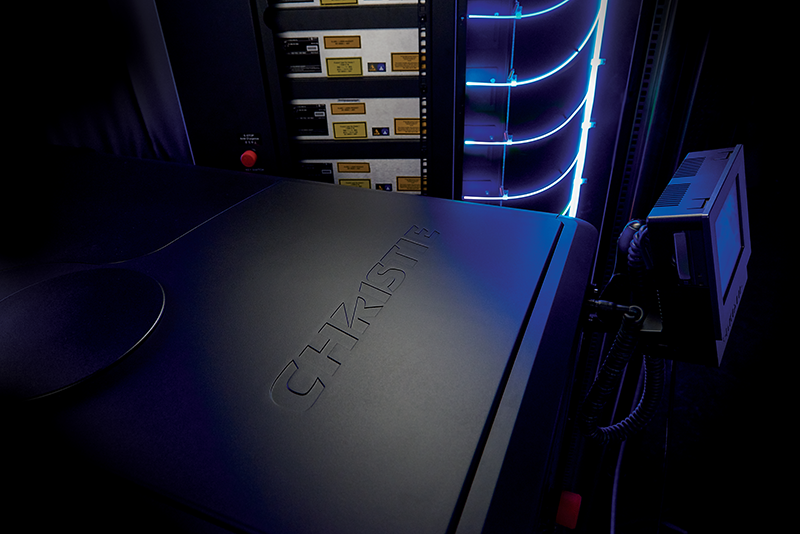 Christie Mirage 4KLH 4K 120Hz 3DLP 3D RGB laser projector head | 146-001102-XX