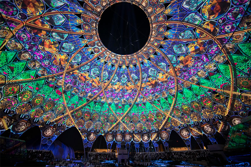 Watch how amazing content, combined with the power of 252 Christie 4K, 45,000-lumen RGB pure laser projectors, produces extraordinary results.