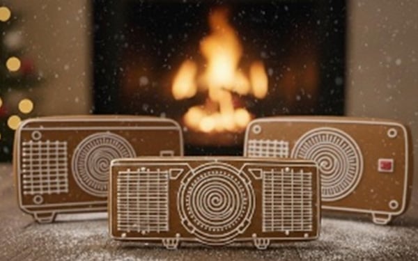 Gingerbread cookies shaped like projectors